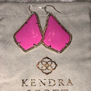 Kendra Scott Earrings!!